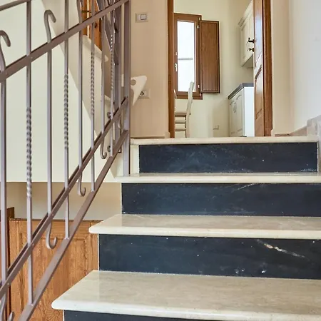 Casa Masuri, Nel Cuore Di